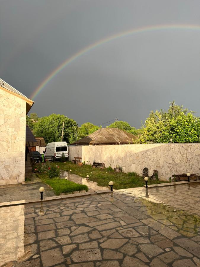 Hotel White House à Yeghegnadzor Extérieur photo